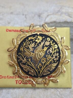 Vintage Toledo Damascene Brooch 24k gold plate and black Enamel Spain